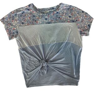 Belle Du Jour Blue Gray Tie Front Short Sleeve Top